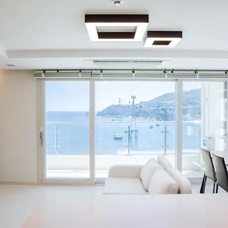Busan Ocean Sky Osilla